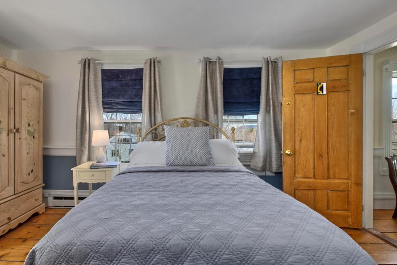 لينكولنفيل Youngtown Inn المظهر الخارجي الصورة